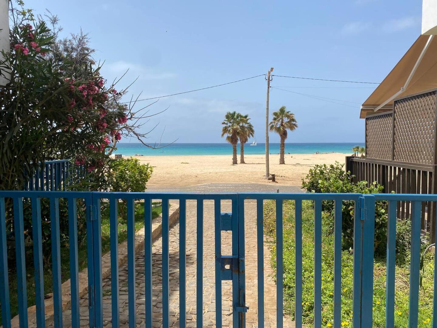Leme Bedje Sea View - By Bobbywashere Santa Maria Luaran gambar