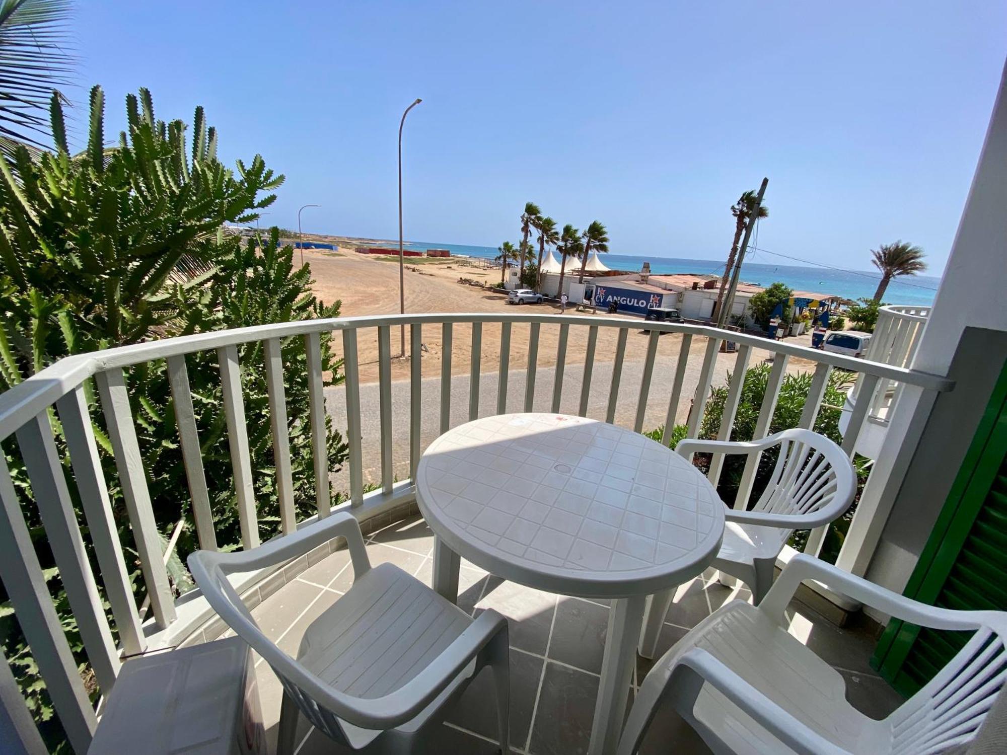 Leme Bedje Sea View - By Bobbywashere Santa Maria Luaran gambar