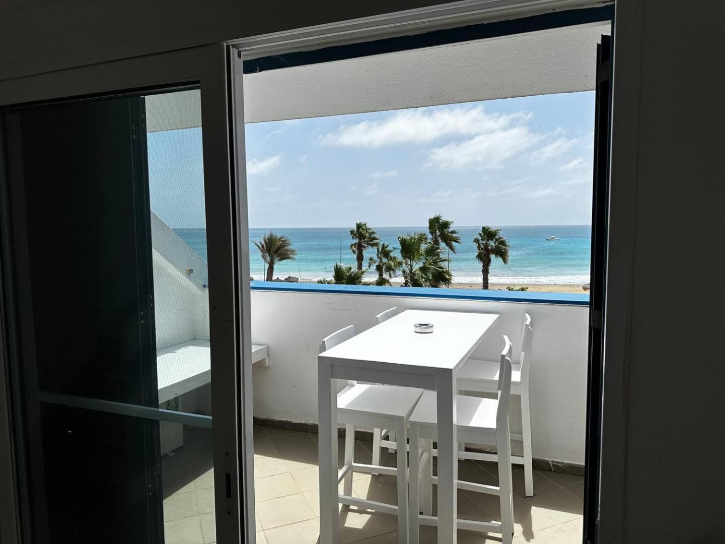 Leme Bedje Sea View - By Bobbywashere Santa Maria Luaran gambar